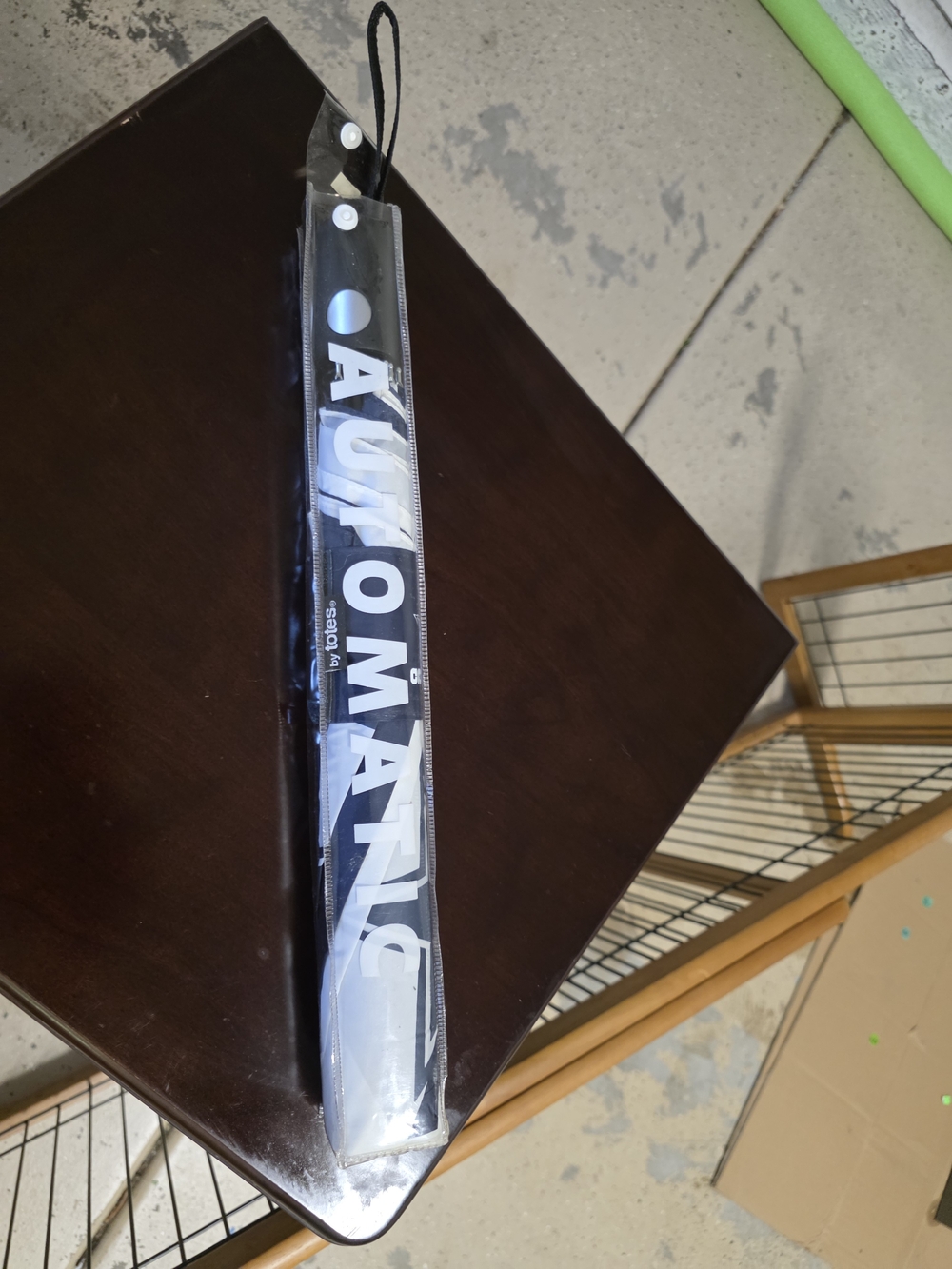 AUTOMATIC Dallas Cowboys Umbrella with Carry Sleeve